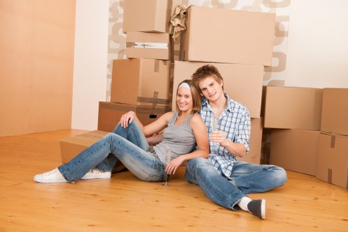 Packing boxes and moving preparation for removals in Shoreditch