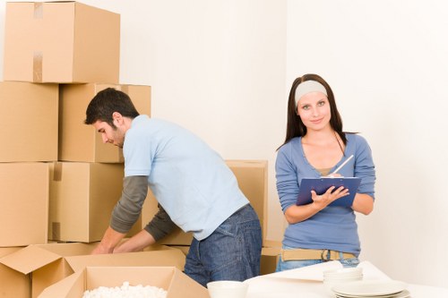 Commercial relocation truck hire service in Shoreditch